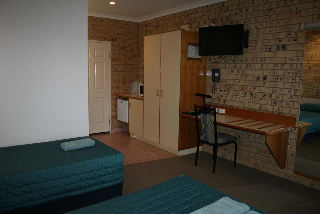 Mulga Country Motor Inn Charleville Quarto foto